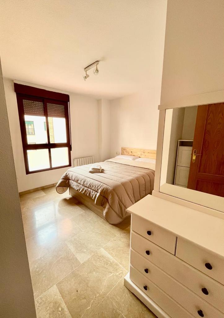 Apartamento, Piscina Y Parking Granada Tico Medina Zewnętrze zdjęcie